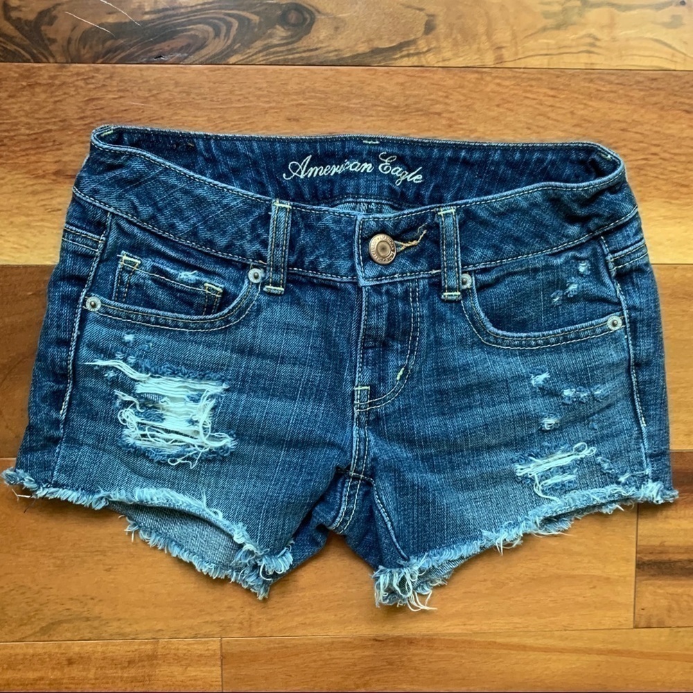 American Eagle distressed shorts
